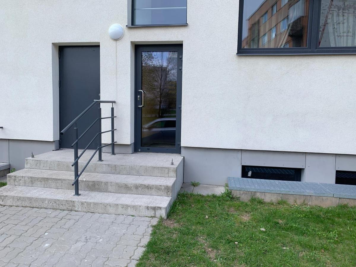 K65, Nice 1-Bedroom Apartment - 2 Big Beds Tartu Eksteriør bilde